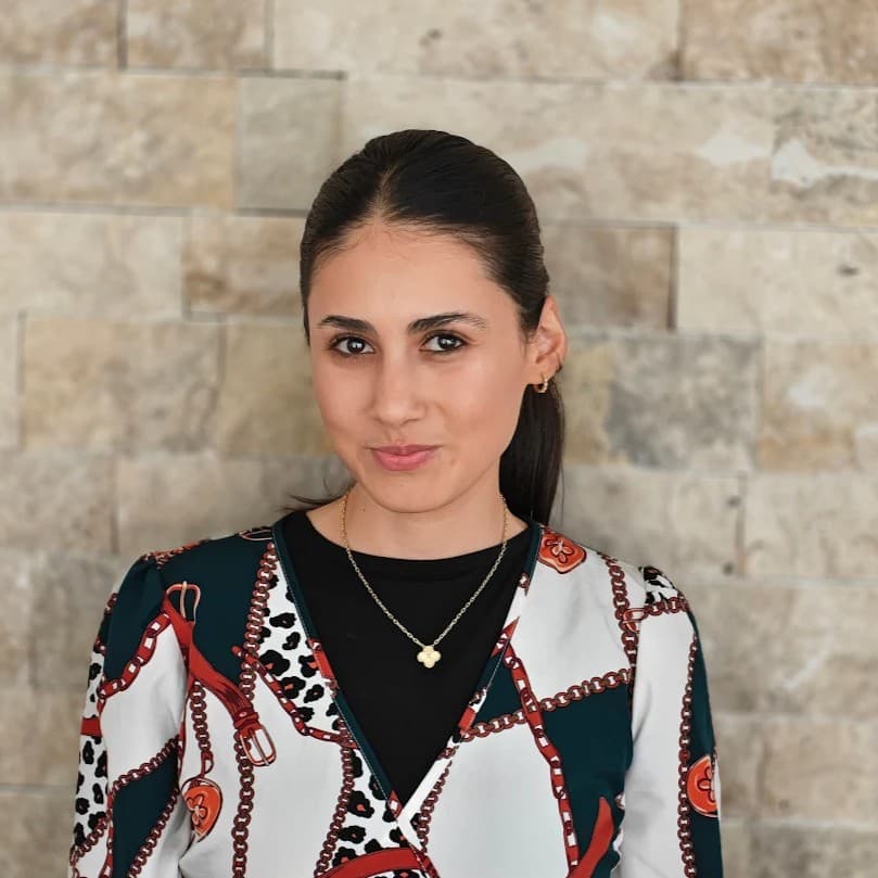 Nur Poyraz